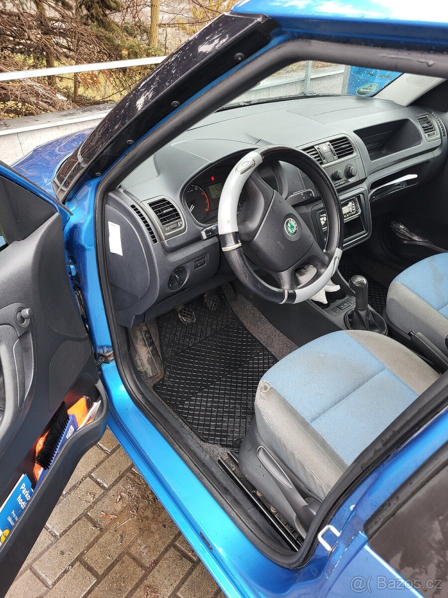 Škoda Roomster 1.2 HTP 51KW - 9