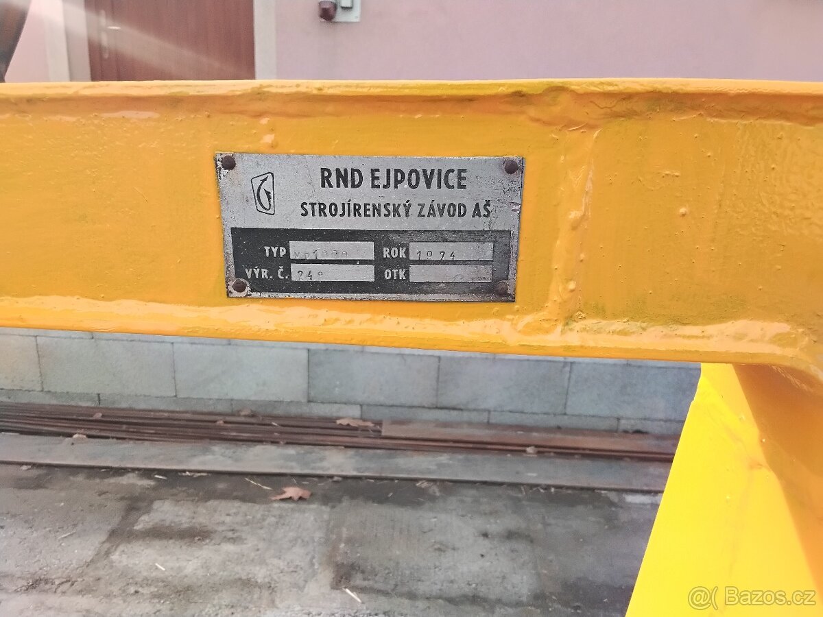 Závěsné paletizační vidle - 9