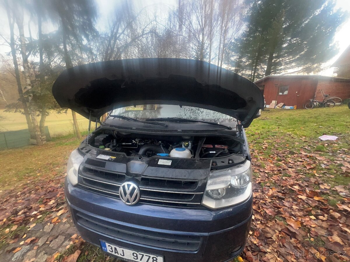 Prodám volkswagen multivan long diesel rok 2013 - 9