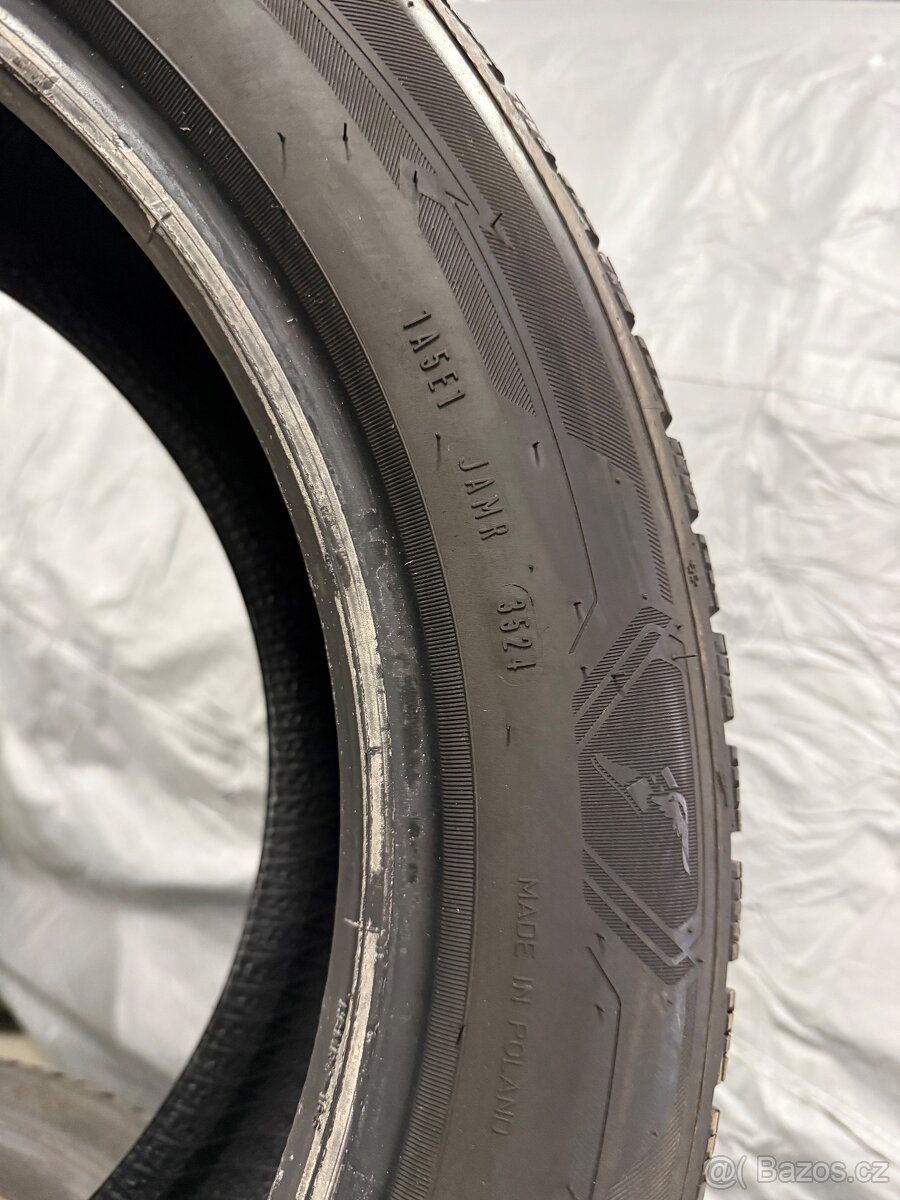 prodám zimní 205/55/17 Goodyear a Michelin - 9