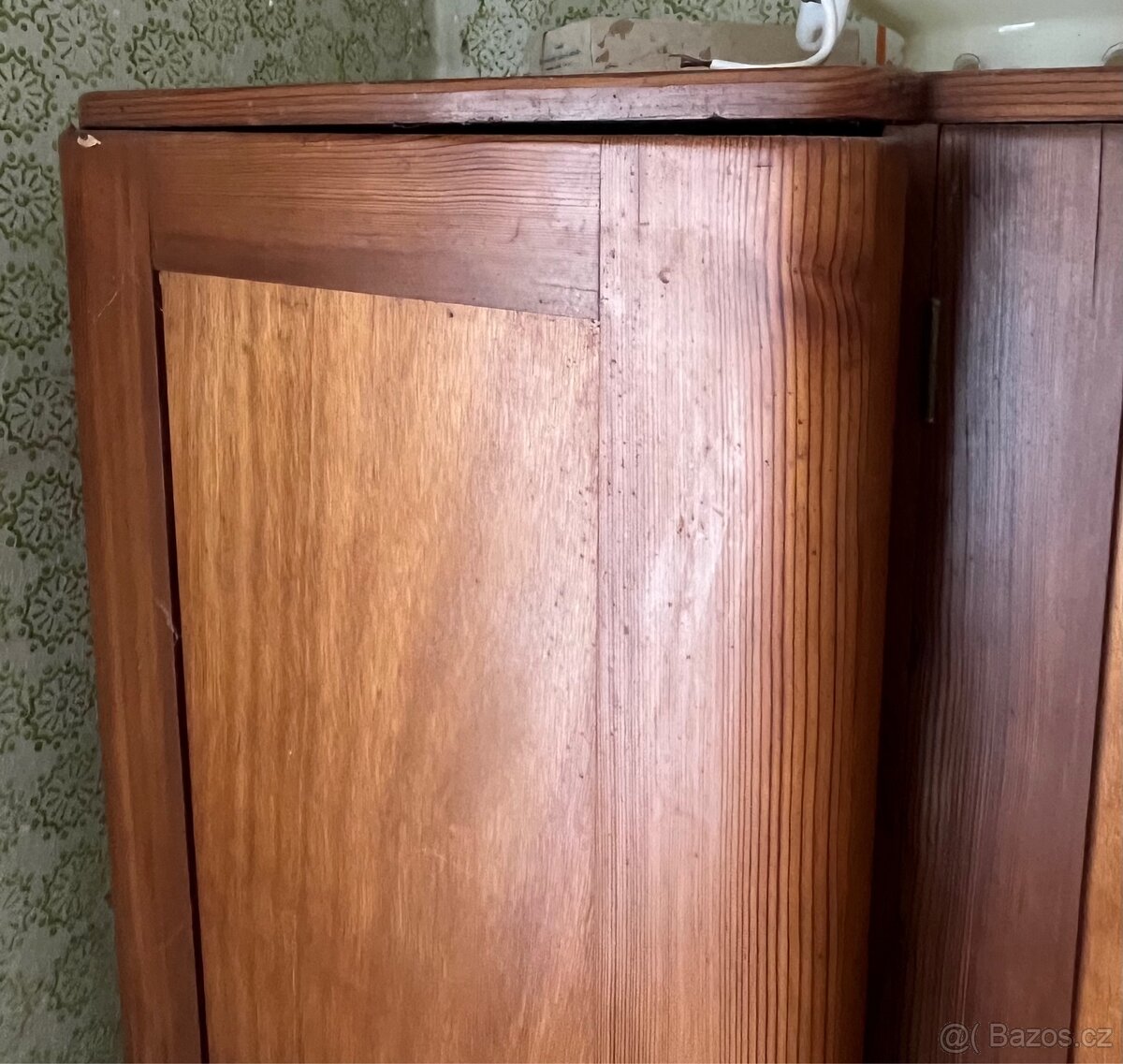 Starý kredenc - 9
