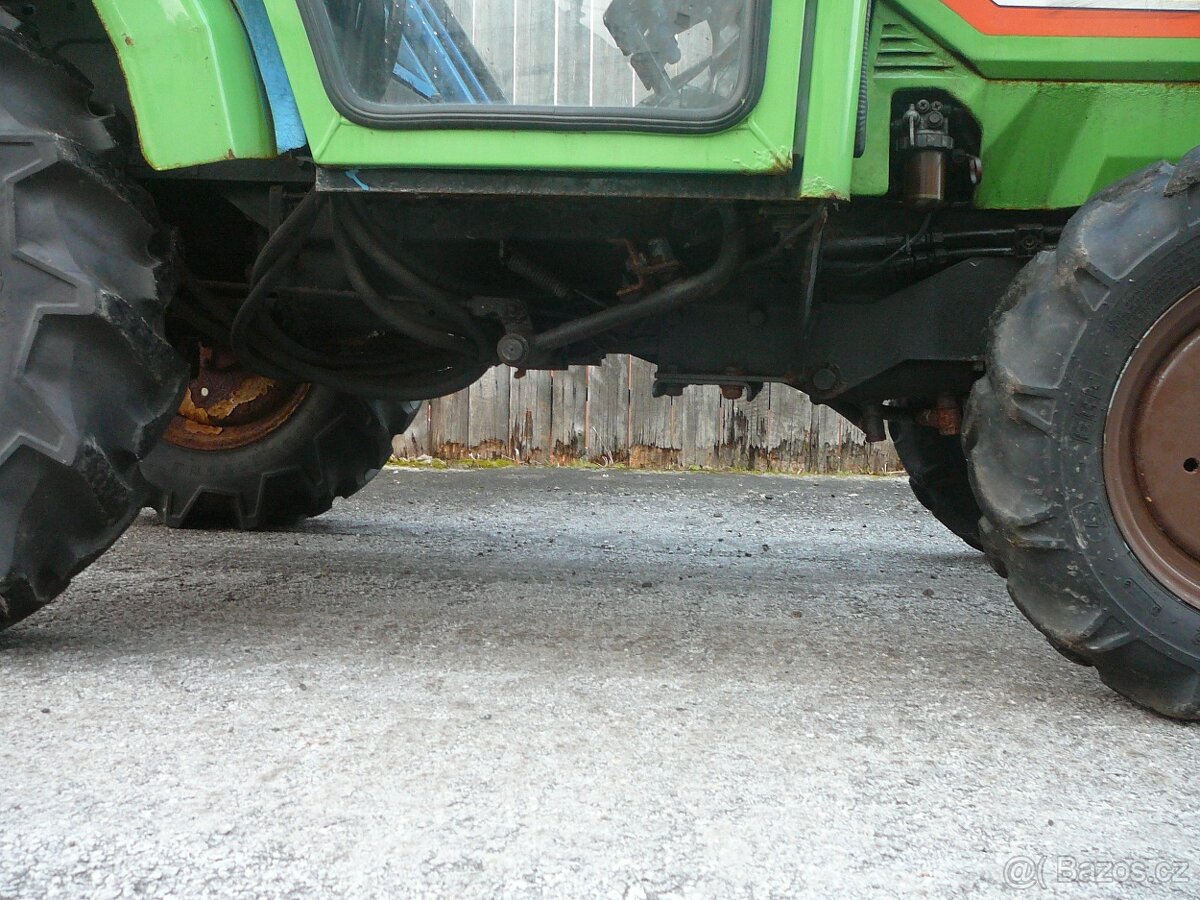 malotraktor Iseki 3015 AHL 4x4 - 9