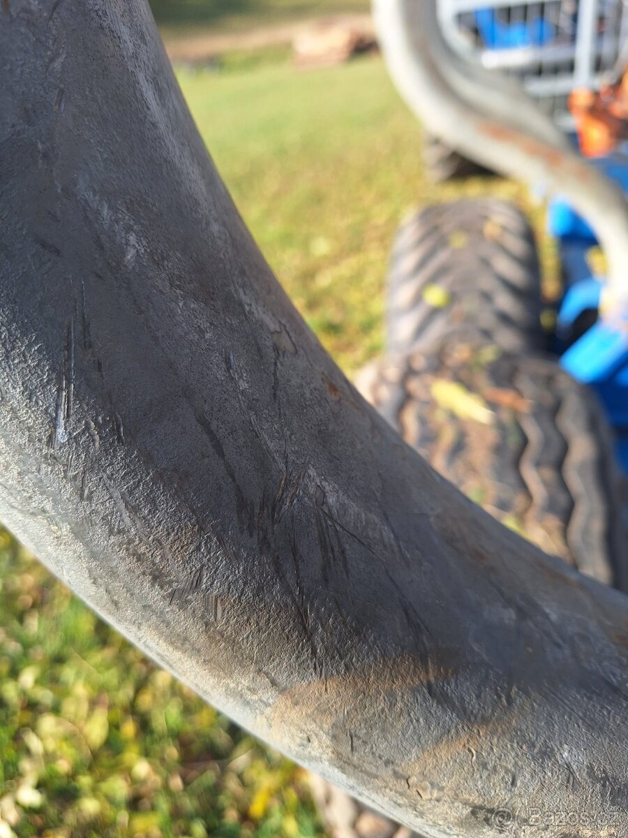 Vyvážecí vlek, vyvážečka, vývozka 8 t - 9