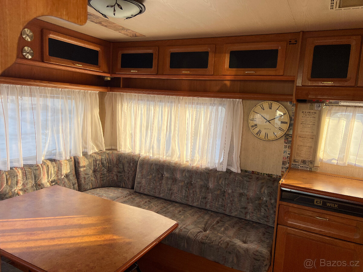 Karavan Wilk De luxe 495 - 9