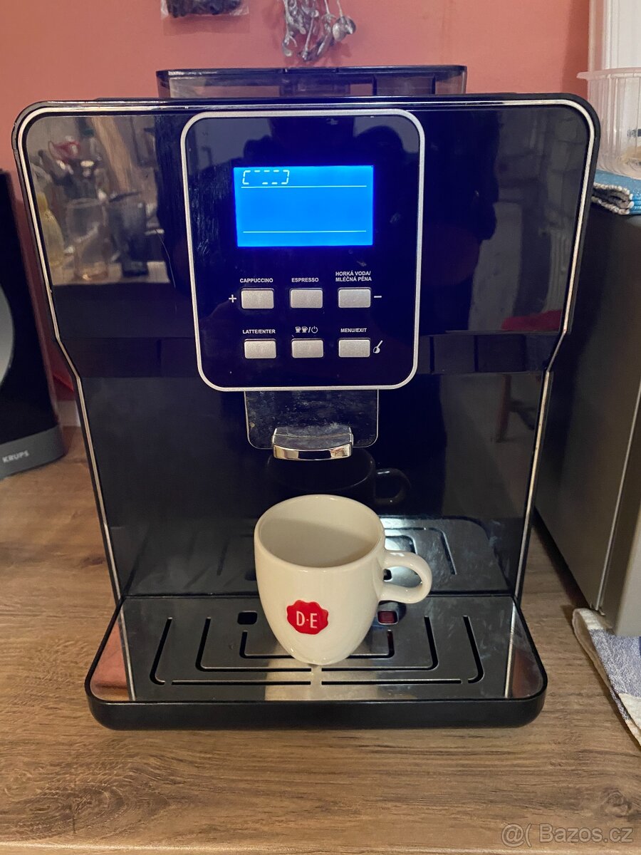 Kávovar espresso ROOMA RM-A6, černý - 9