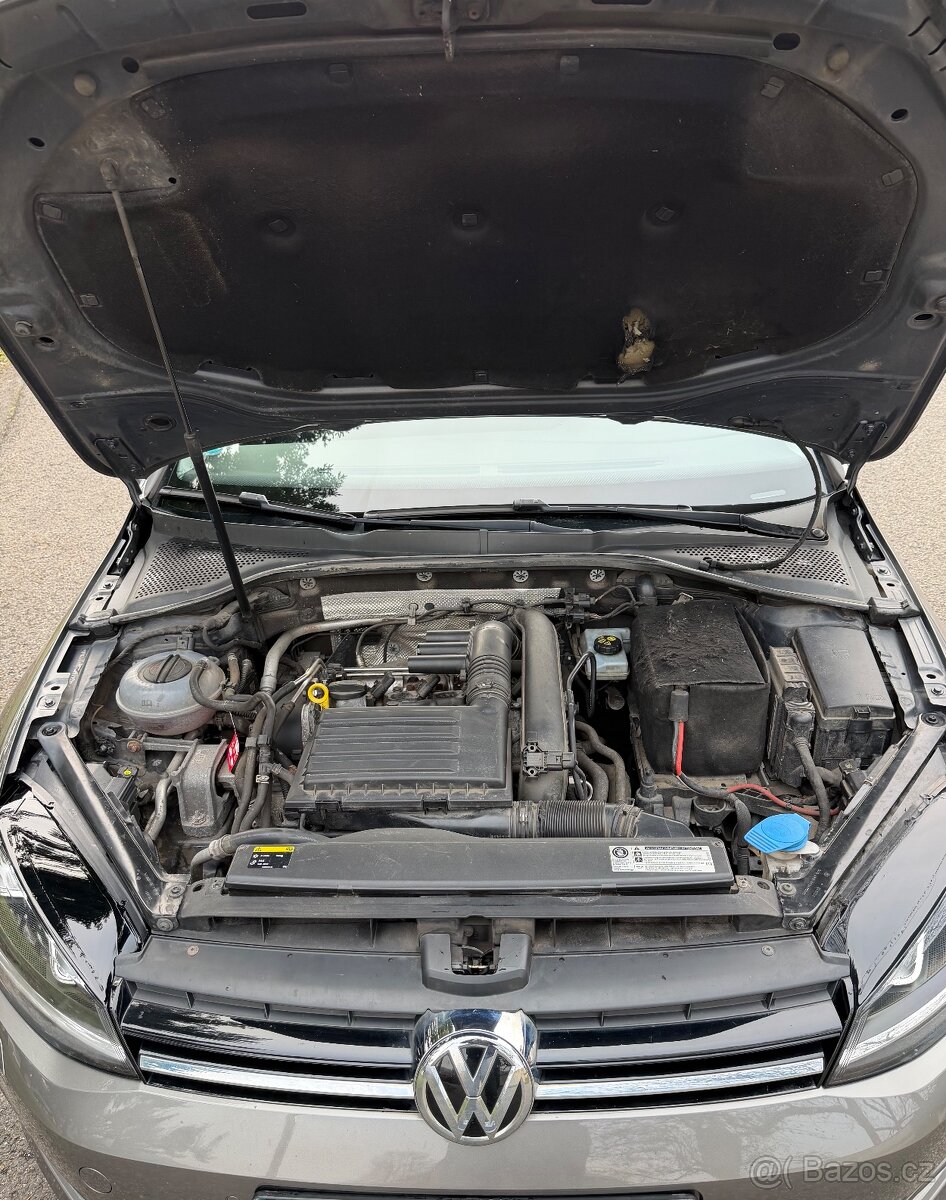 Volskwagen VW Golf 7 1.4 TSI 103kW Highline manuál 2014 TOP - 9