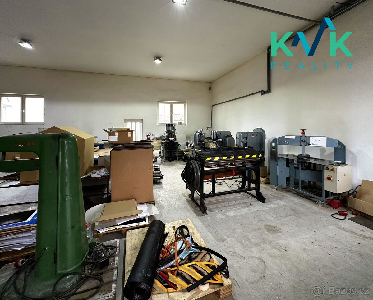 Pronájem hal pro skladovací či výrobní účely, u dálnice D6, - 9