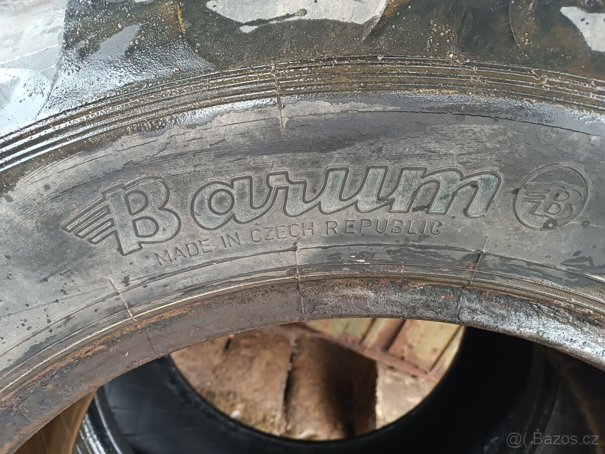 16,9-30 pneu barum - 9