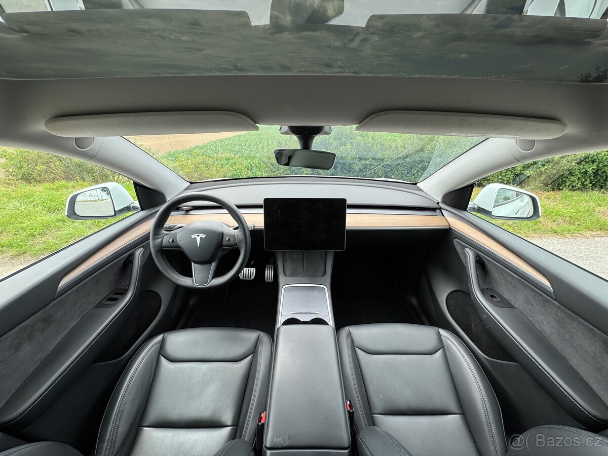 Tesla Model Y Performance 92k km SoH 93% - 9