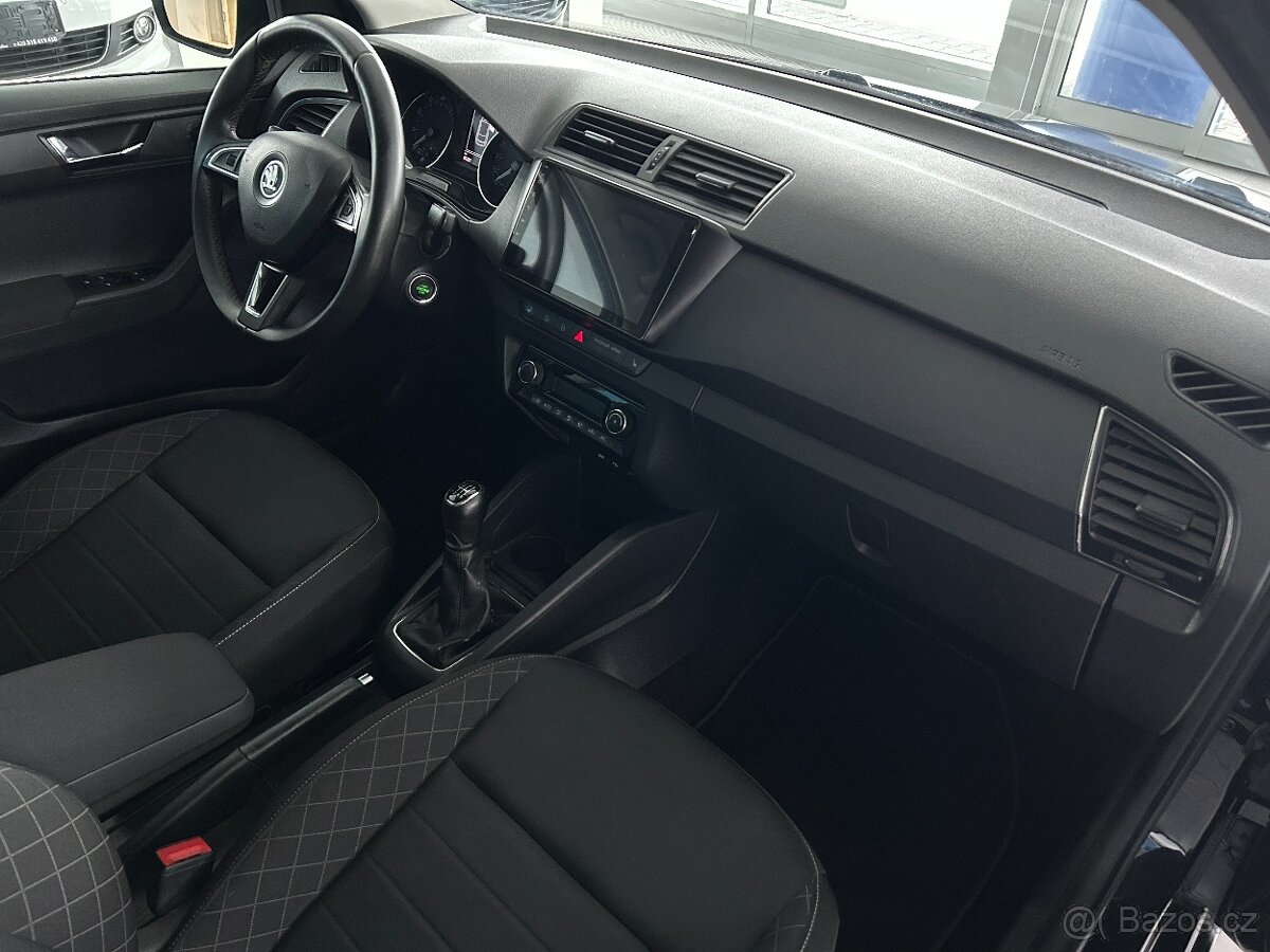 Škoda Fabia 1.2 TSI 81kW,STYLE,SERVISKA - 9