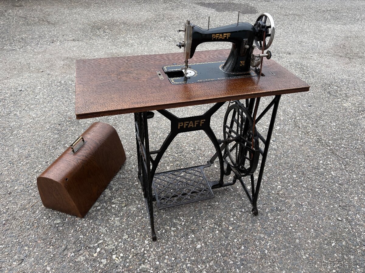 Starý šicí stroj Pfaff - 9