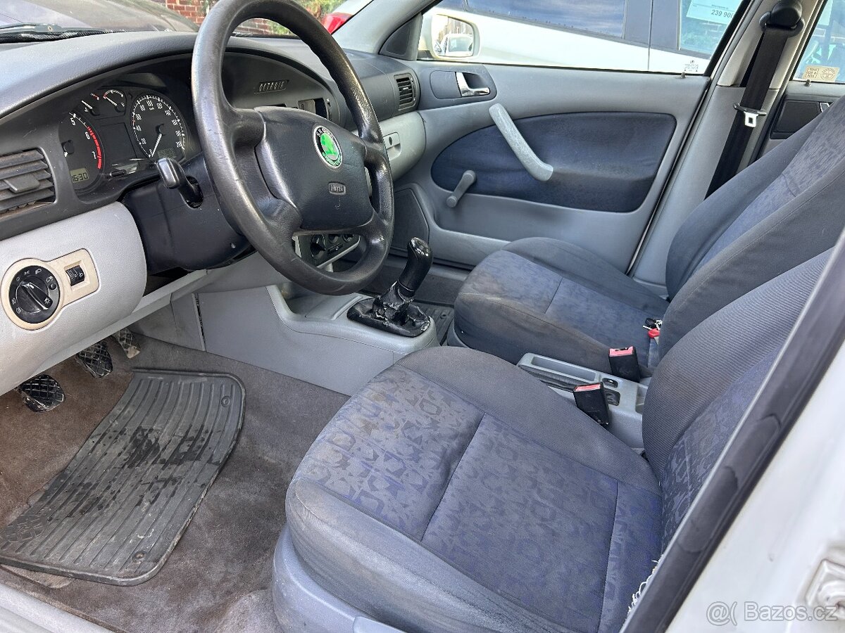 Škoda Octavia 1.6 GLX, ČR - 9