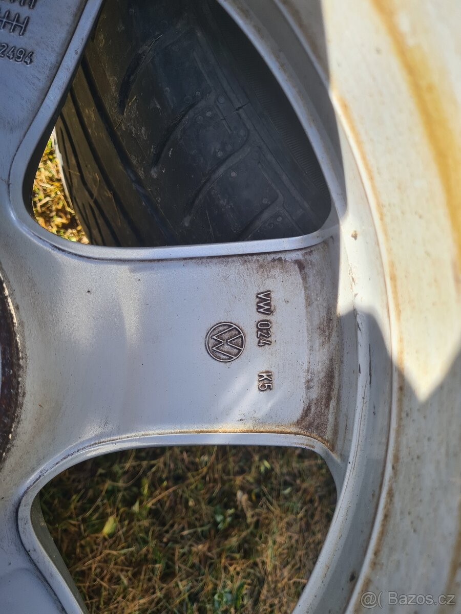 VW Tiguan 103kw, nová stk - 9