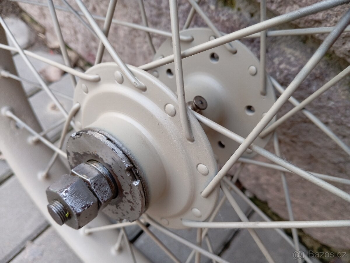 Prodám originální nesehnatelná kola značky Pranafa - 9