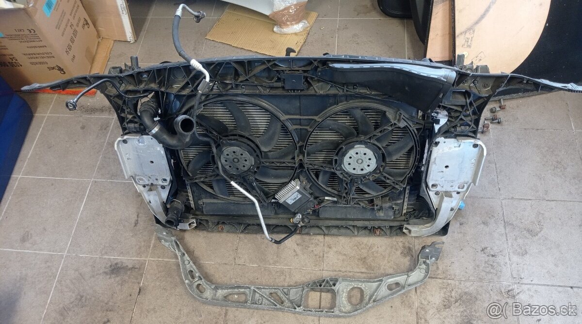 Čierny strop Audi A6 C7 sedan - 9