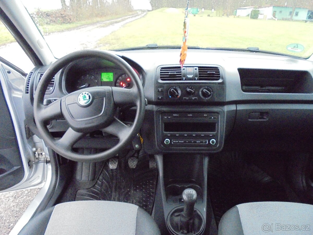 Škoda Fabia 1.2 tsi 63 KW kombi - 9