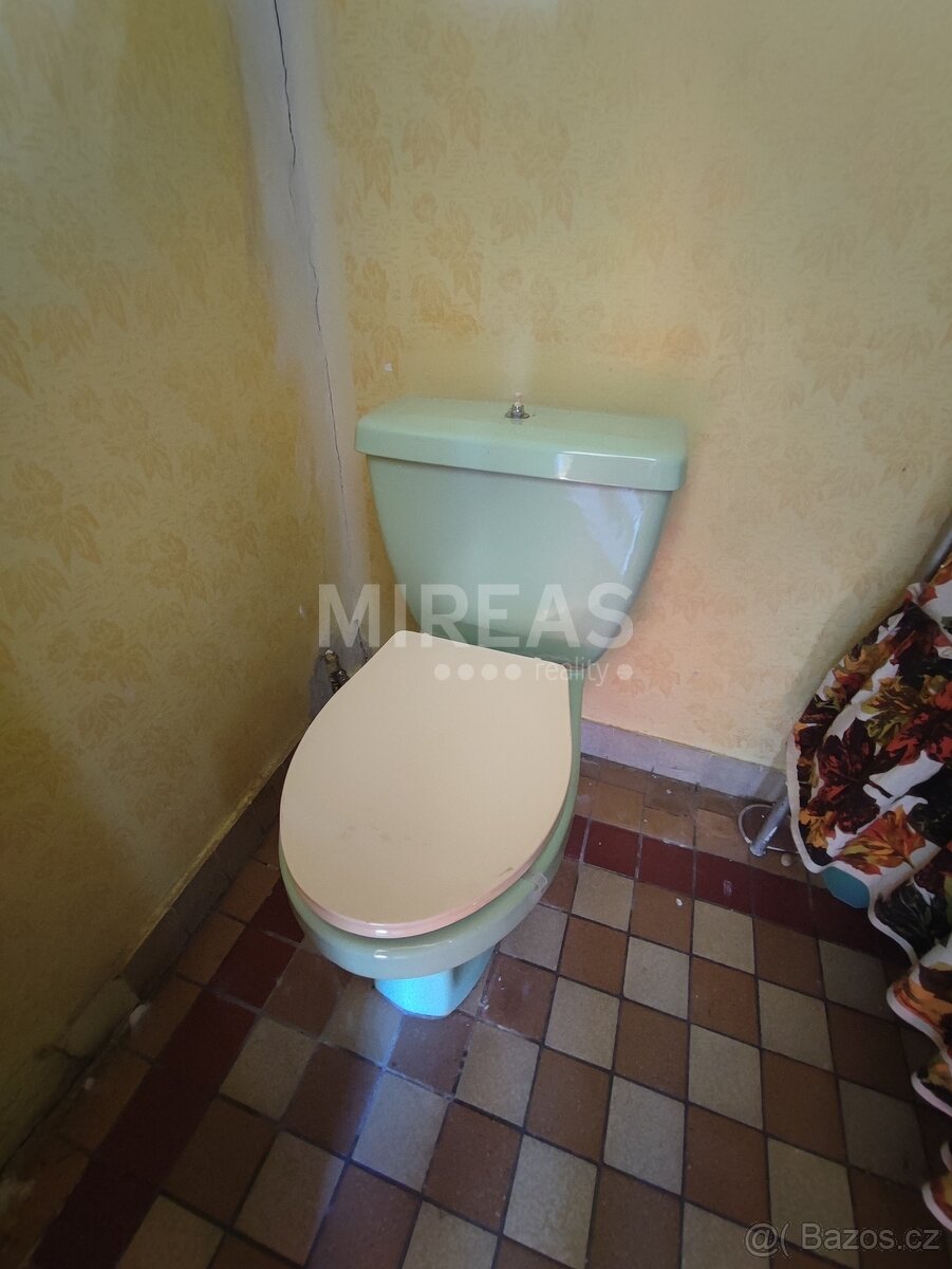 Volárna, prodej rodinného domu 3+1/garáž, vejminek, na pozem - 9