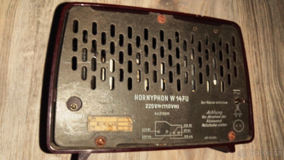 Prodám bakelitové starožitné rádio Hornyphon W147U . - 9