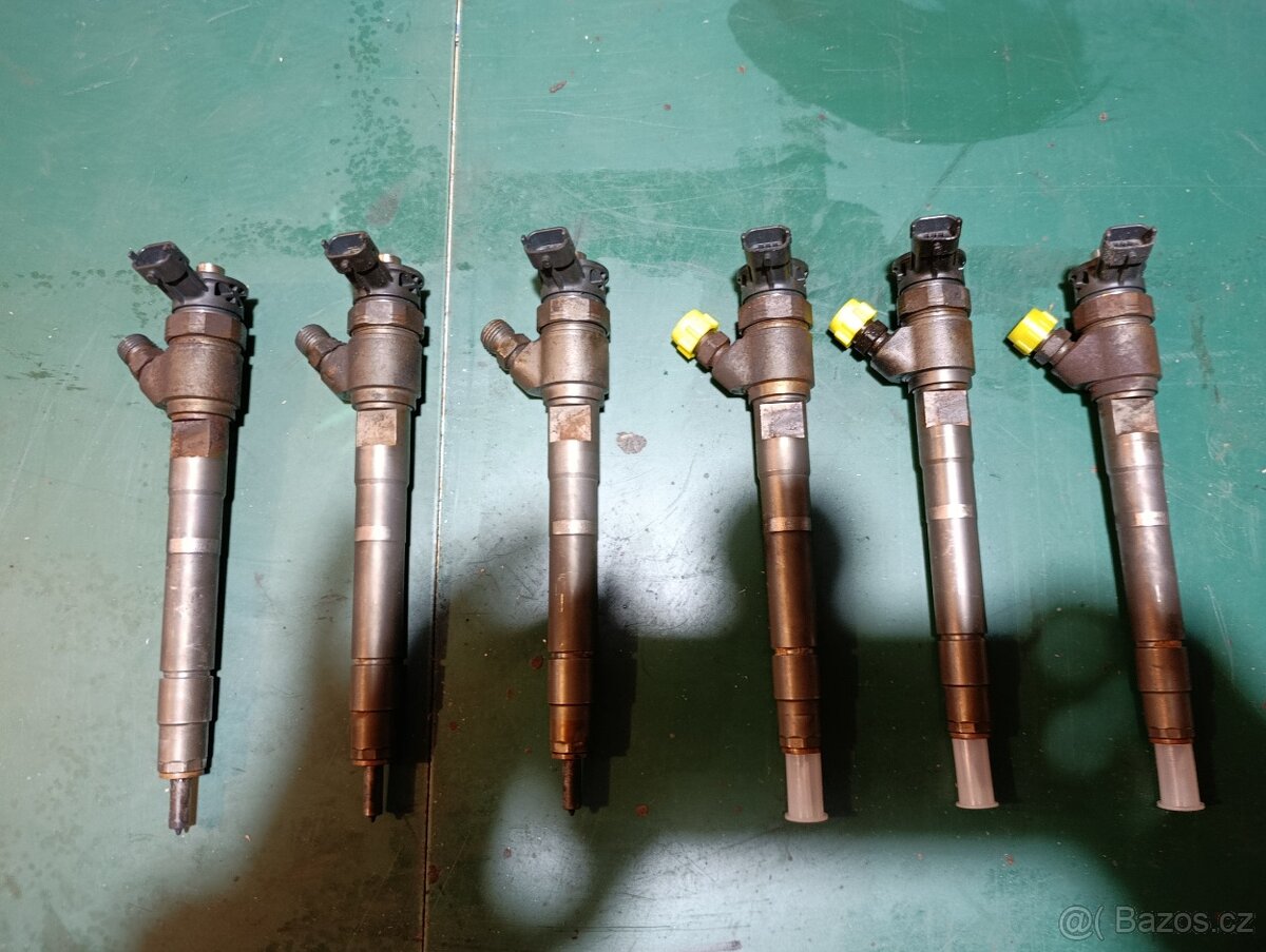 Jeep Grand Cherokee WK2 2011-2013 části motoru - 9