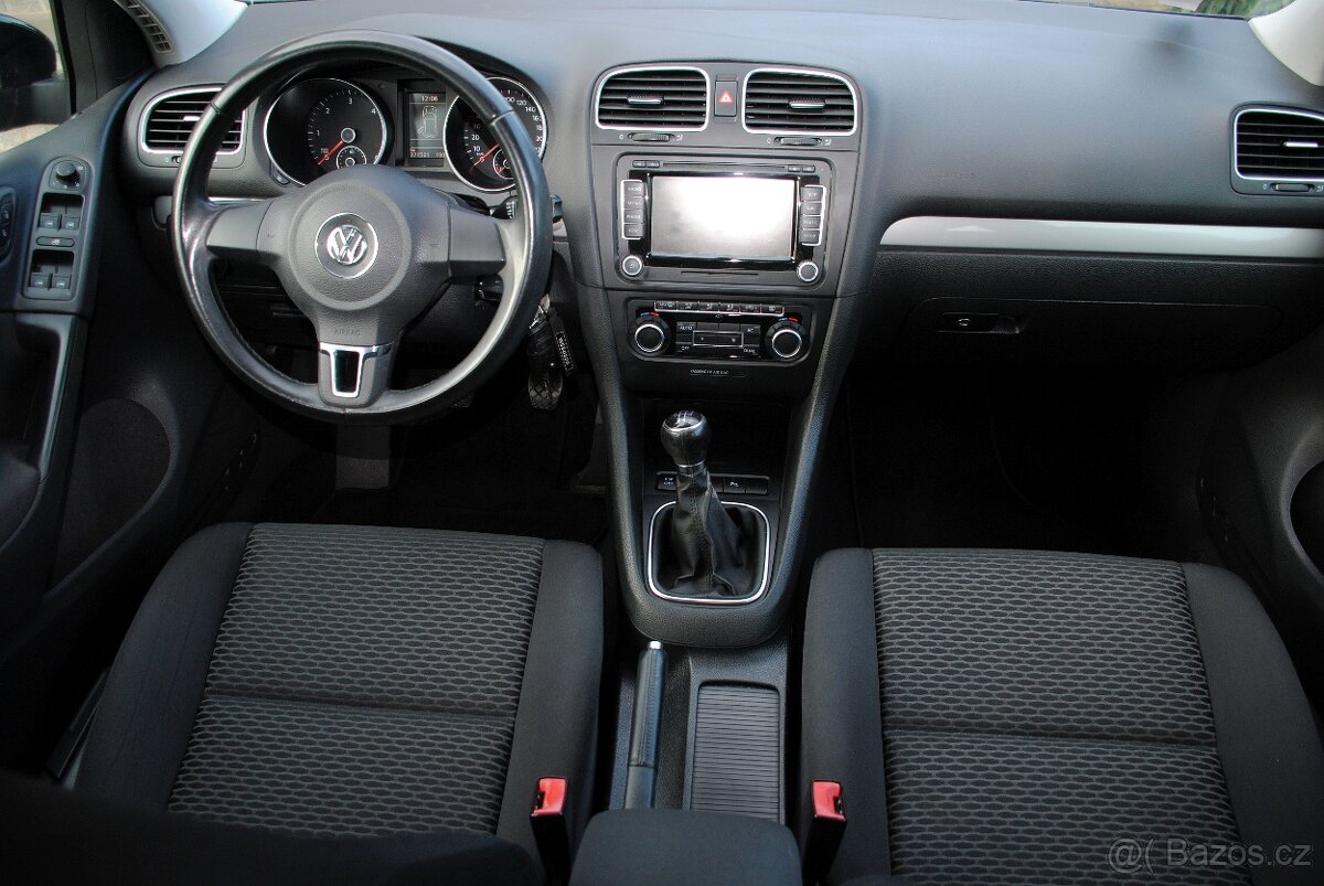 VW GOLF 6 2.0TDi 81kW - climatronic - navigace - handsfree - 9