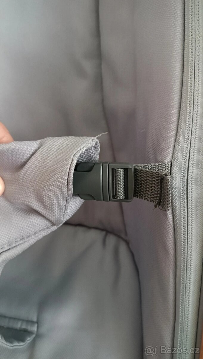 Maxi-Cosi Kori lehátko 2v1 Essential šedá - 9