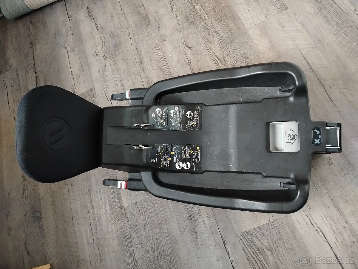 Autosedačka Avionaut Pixel + základna - 9