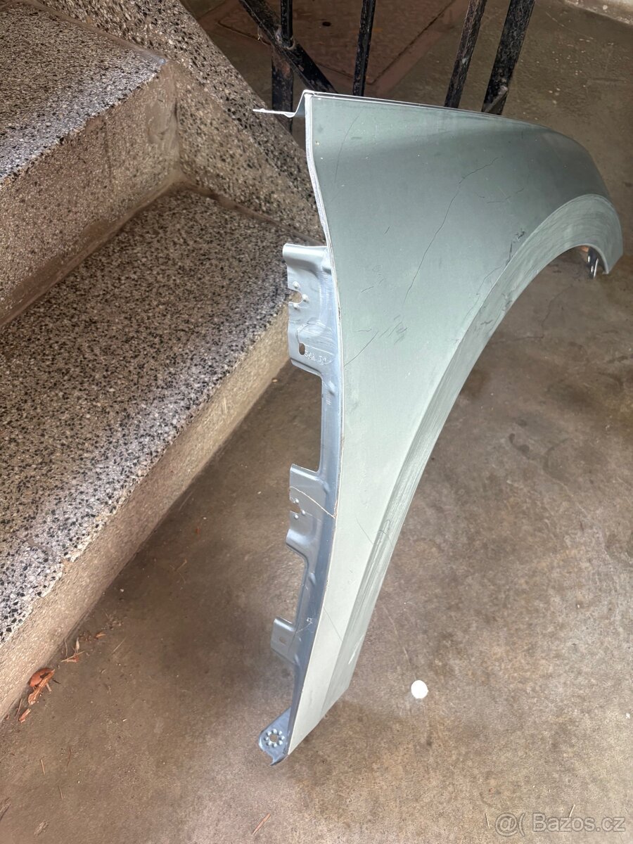 Přední blatníky na Superb III - 9