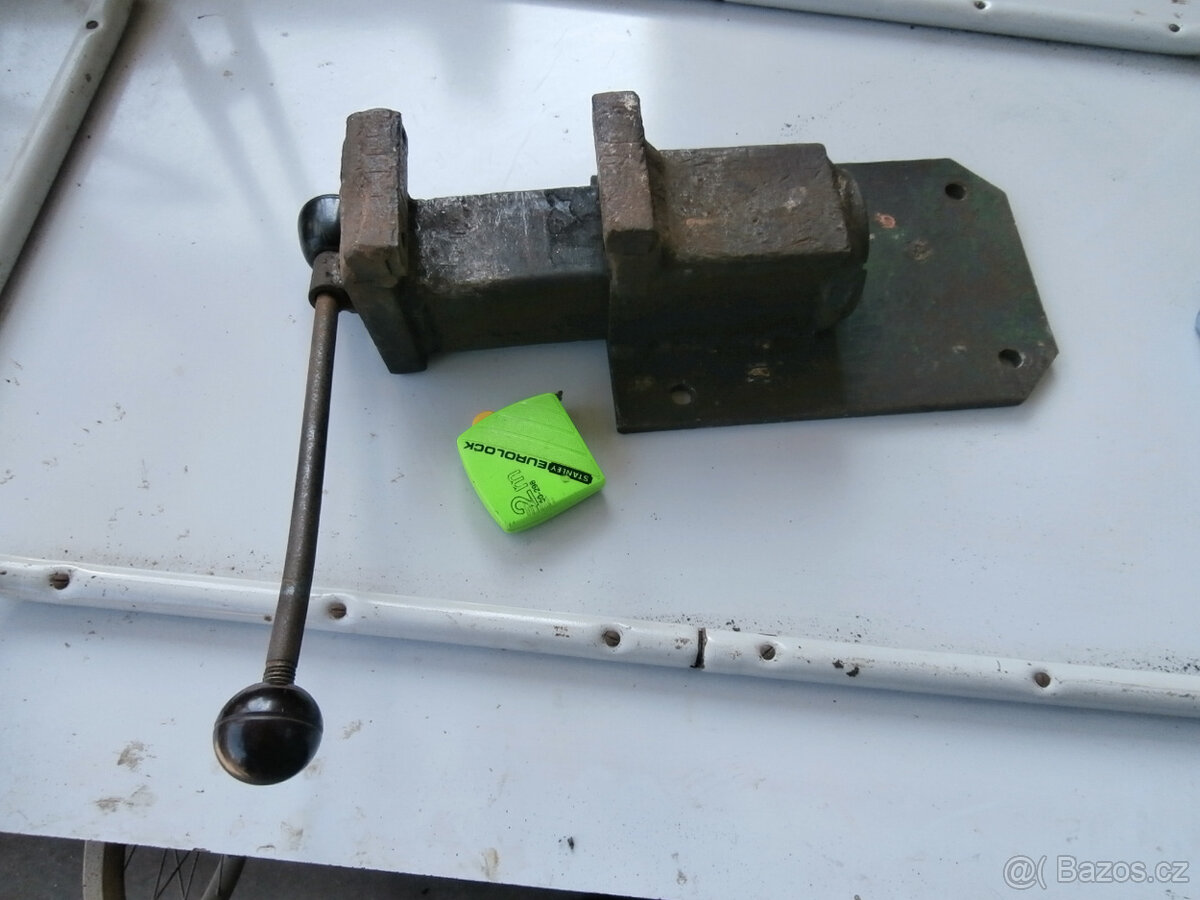 Svěrák starší za 600 kč, včetně poštovného - 9