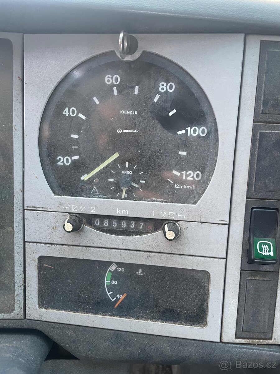 Man LE 18.220 B, 4x4, 3 stranný sklápěč - 9