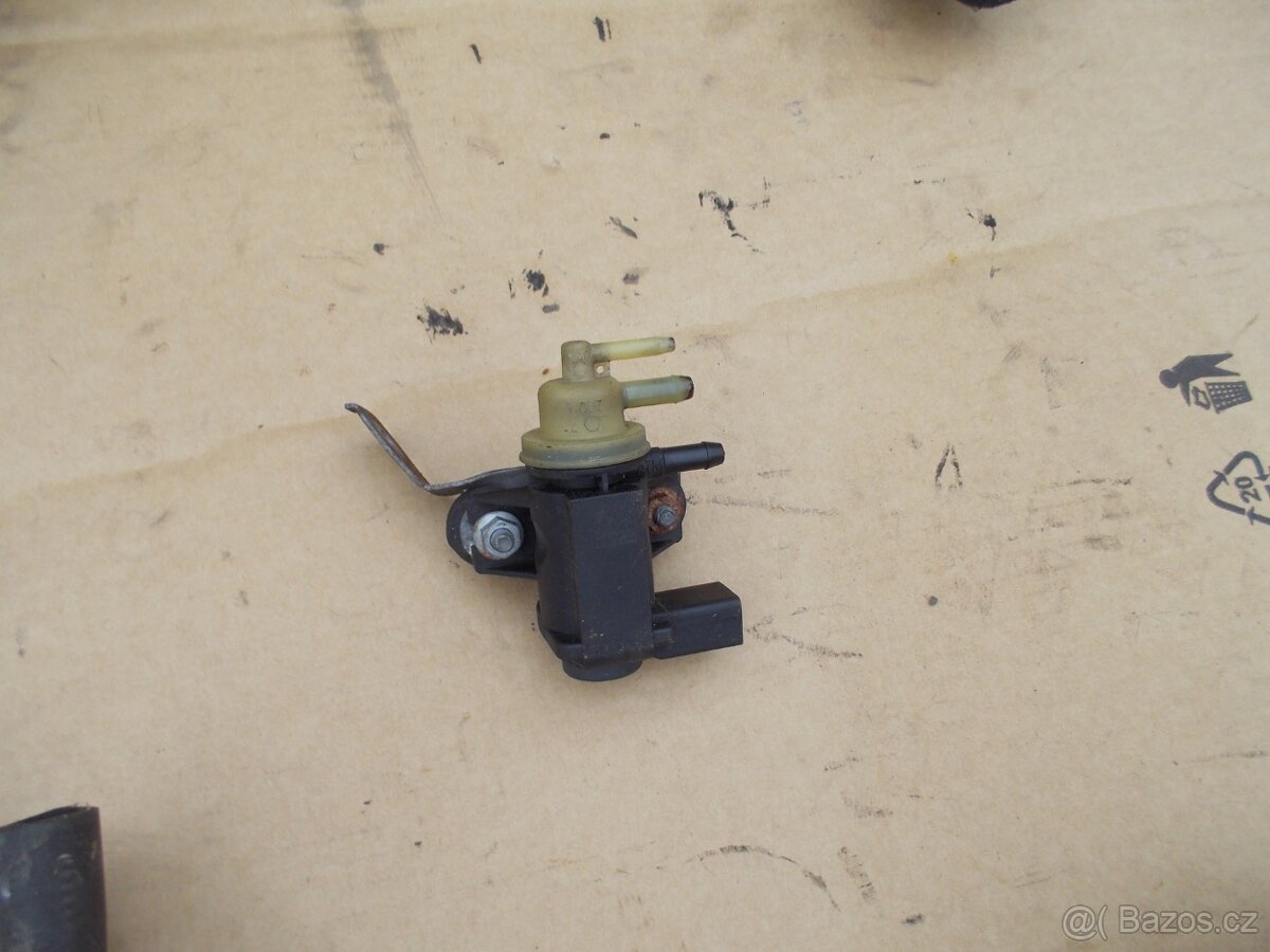 Díly motoru Škoda Fabia II 1.6TDI 77kw CAYC - 9