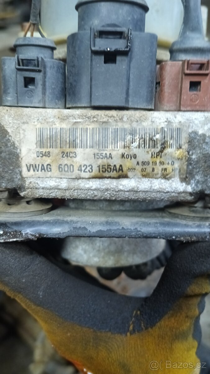 Škoda fabia 1,2 HTP díly - 9