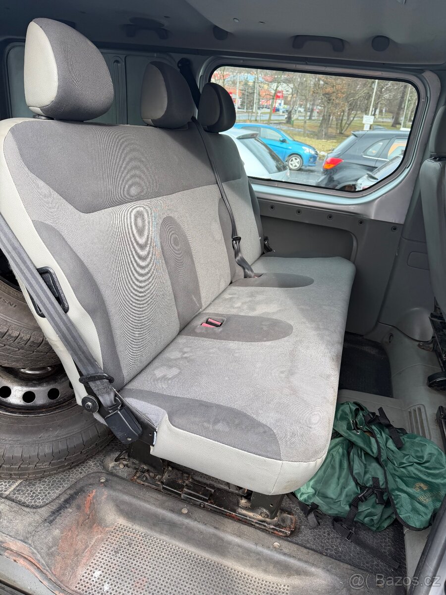 Renault trafic 2.0cdti 84KW 2008 - 9