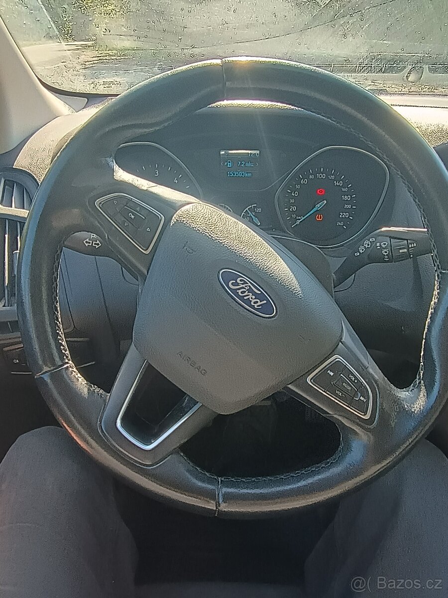 Ford Focus - 9