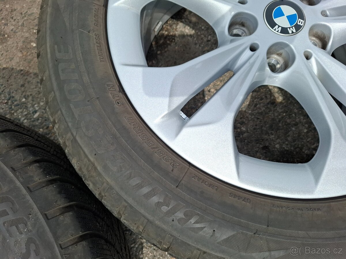 Original ZIMNÍ zánovní sada 17" BMW X1 style 564 - 9