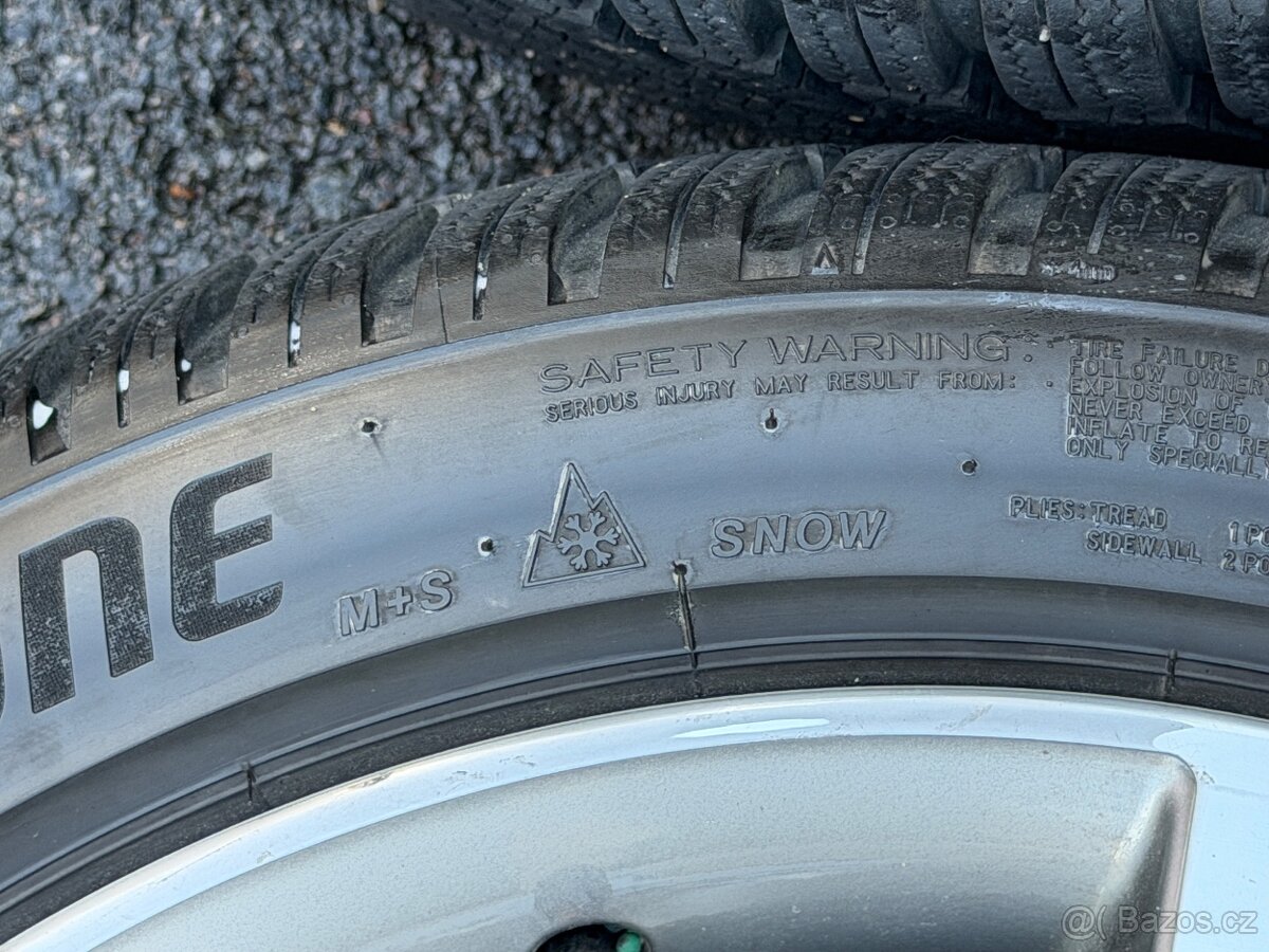 Bmw R18 5x120 Zimní Bridgestone 225/45 R18 7,5mm - 9