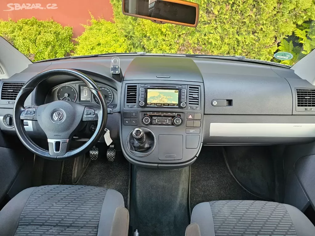 VW Multivan 2.0TDI 103kW,2014,Xenon,Tažné,Navi. - 9