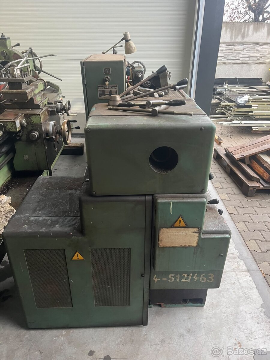 Soustruh TOS SN 71C/2000 – oběžný 710 mm - 9