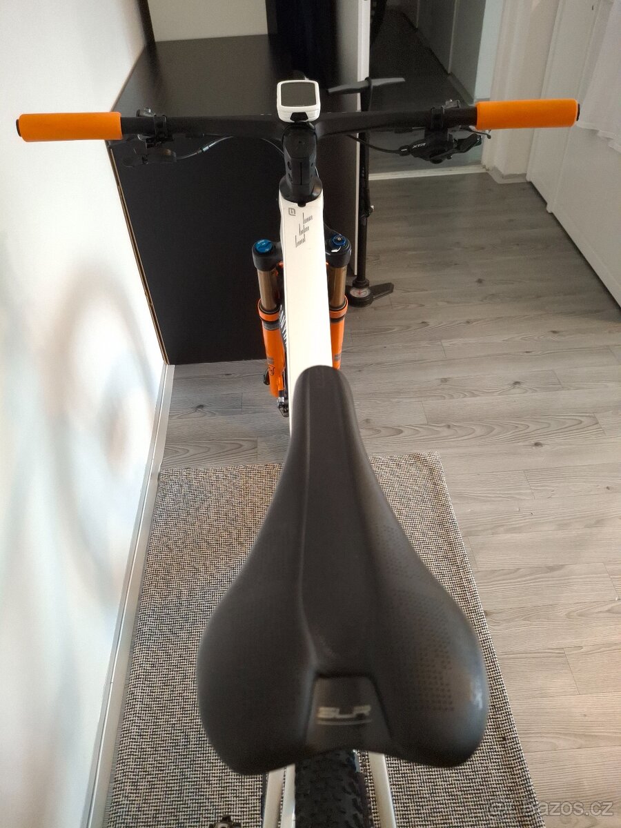 Canyon Exceed CFR Team - 9