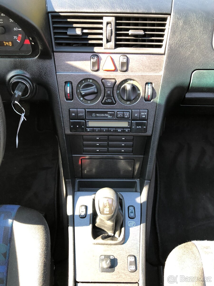 Mercedes Benz C 280 V6 - 9