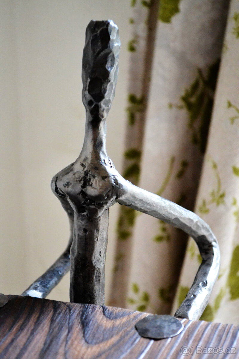 Botník - konzolový stolek - "Dva nosiči" - Prodáno - 9