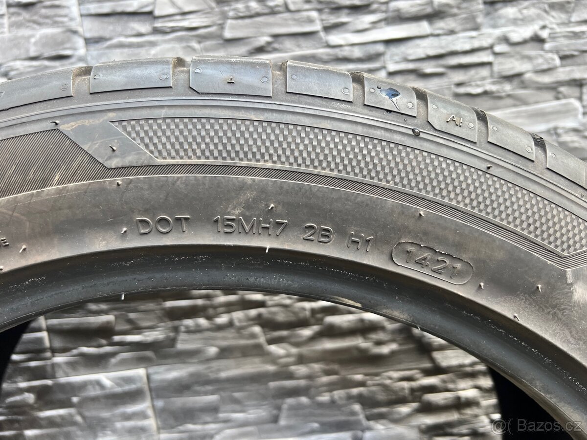 Letní pneu Hankook 245/45 ZR19 - 9