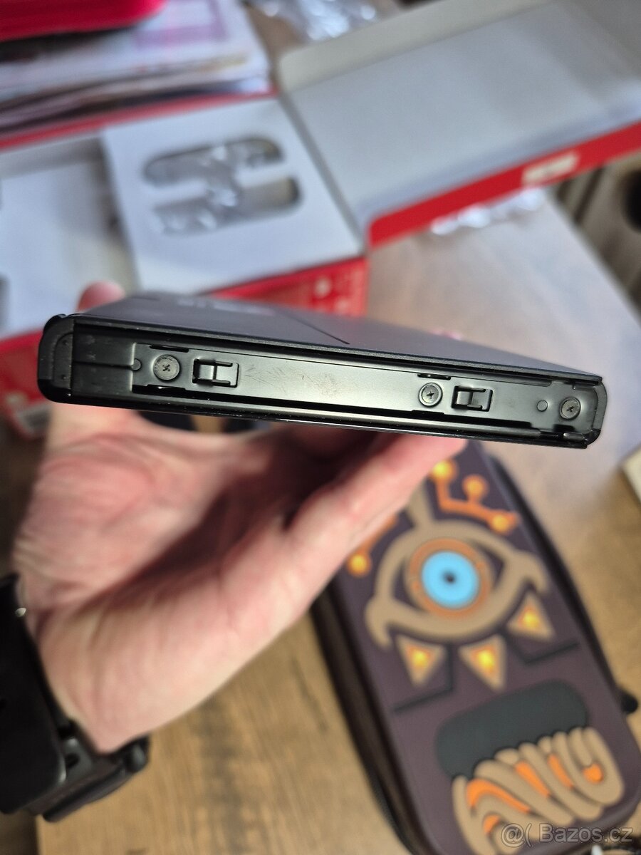 Nintendo Switch OLED model - 9
