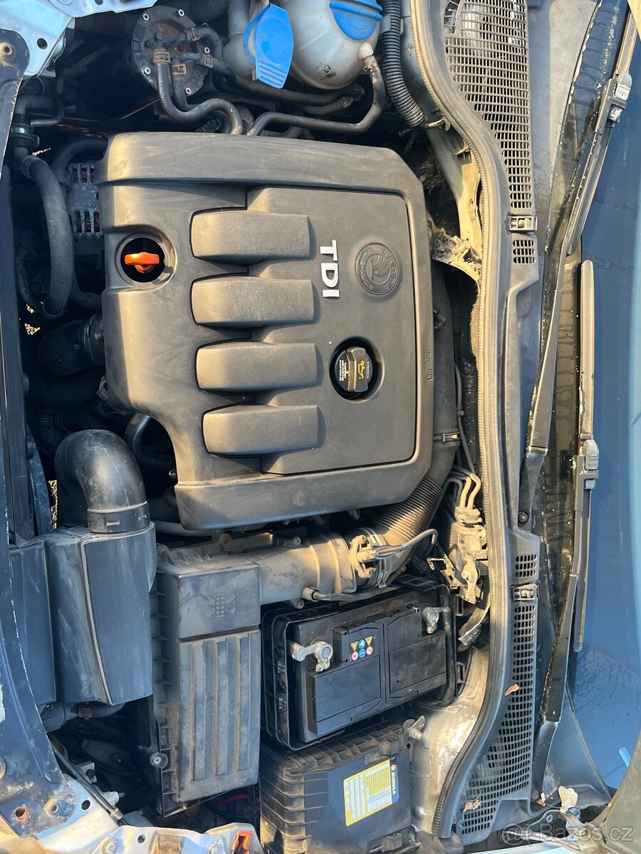 Škoda octavia 2 2.0 TDi 103kw - 9