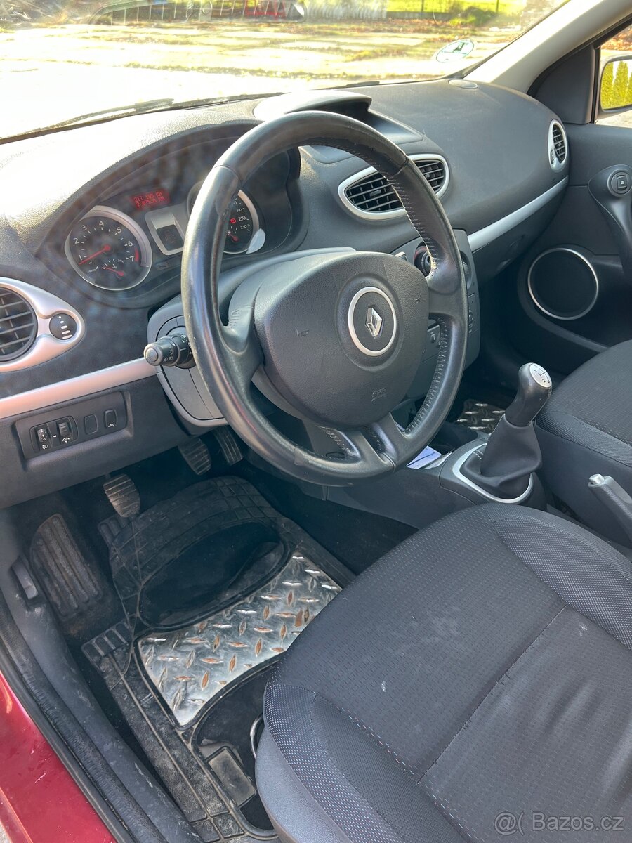 Renault Clio 3 1.6i 65kw - 9