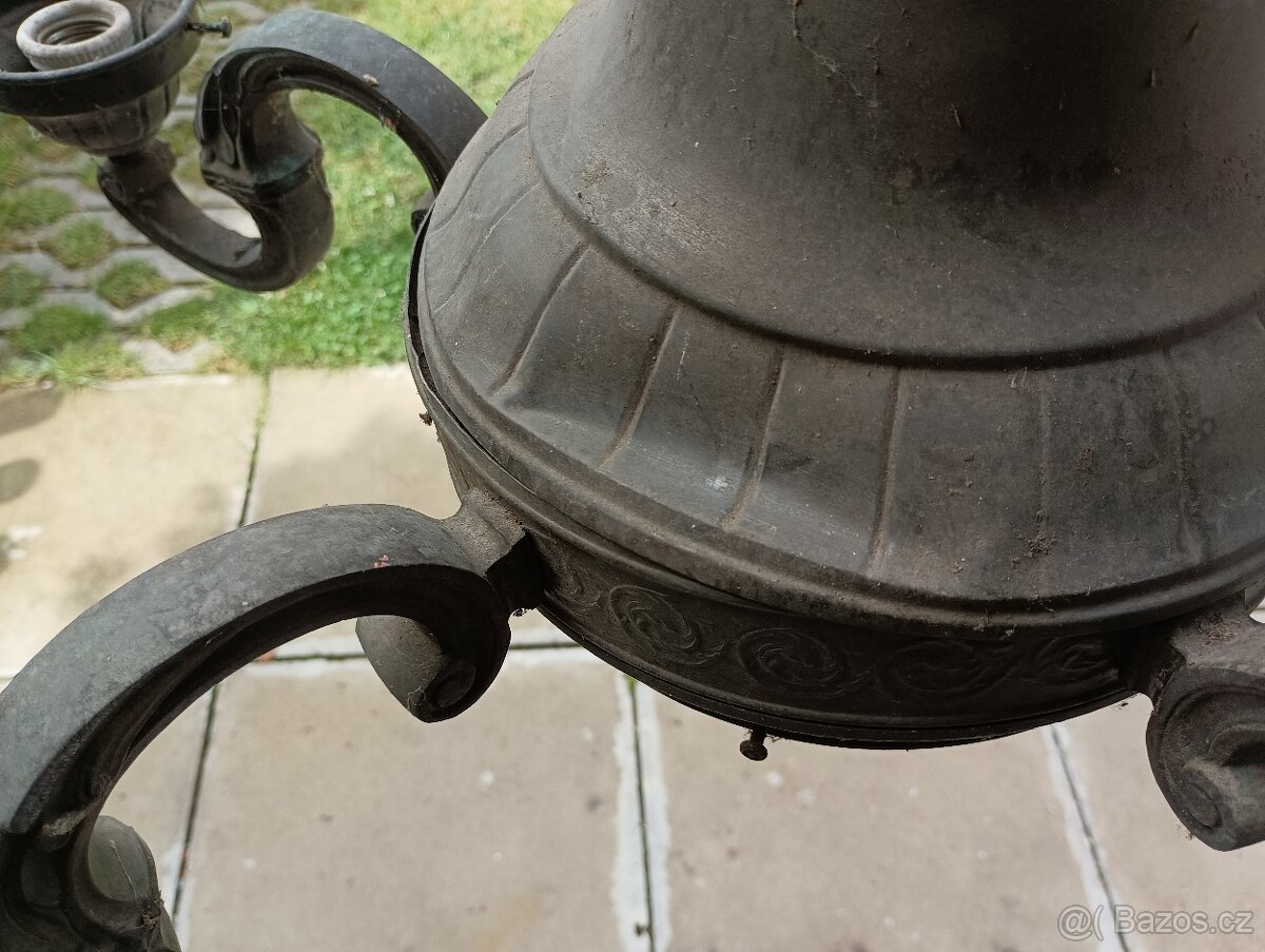 LUSTR MASIVNÍ MOSAZNÝ - 9