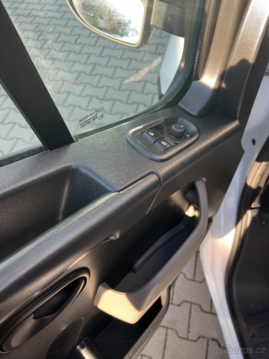 RENAULT MASTER DÍLNA L3H2 2.3DCi 107kW,KLIMA,R18,DPH,1maj,A1 - 9