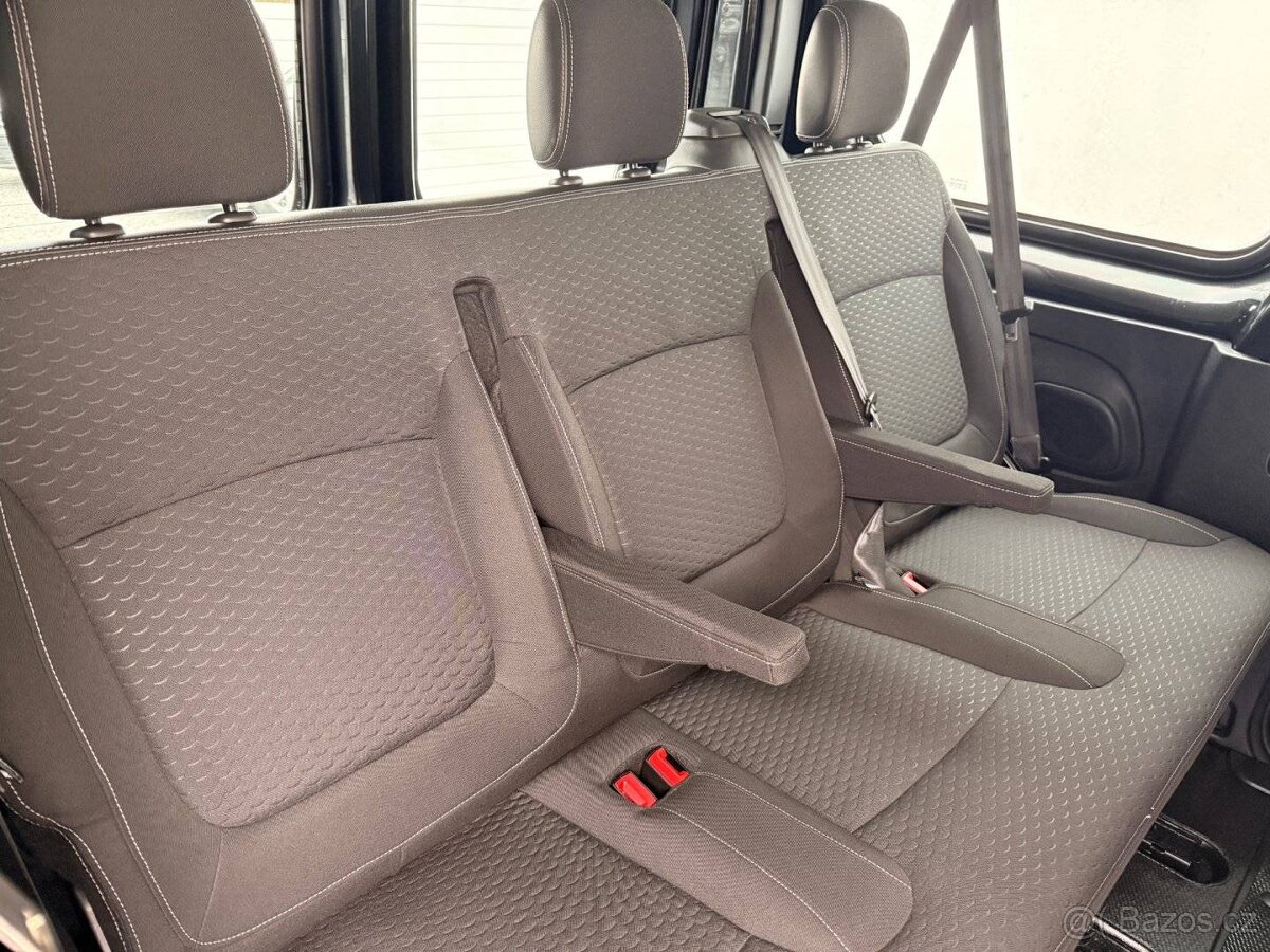 Opel Vivaro, 1,6CDTi BiTurbo 107kW, 8.Míst - 9