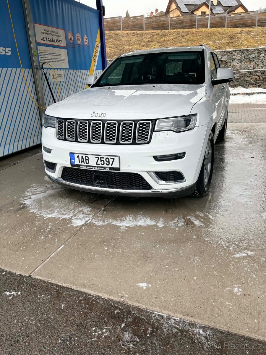 Jeep Grand Cherokee 3.0 CRD V6 Summit | 2017 | 4×4 | VZDUCH - 9