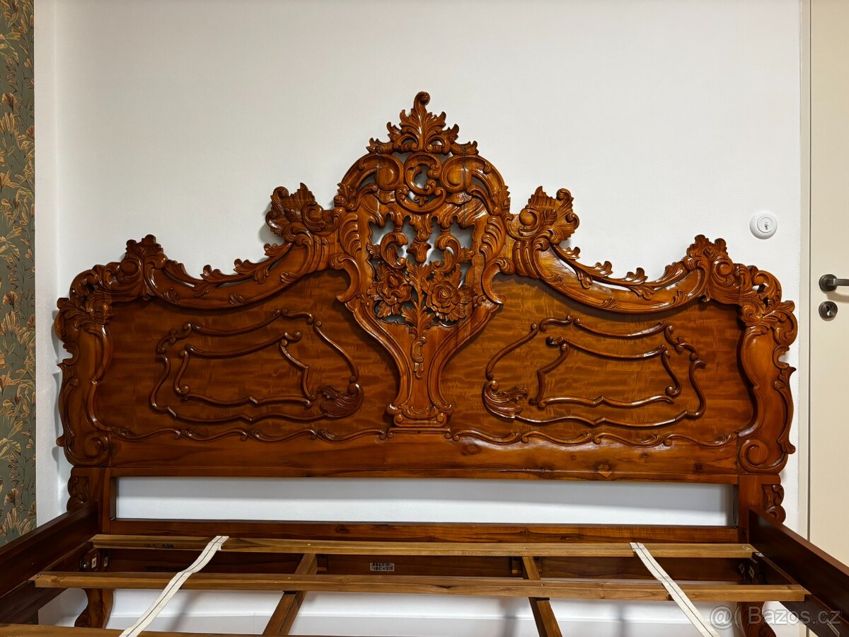 Zámecká postel - 9