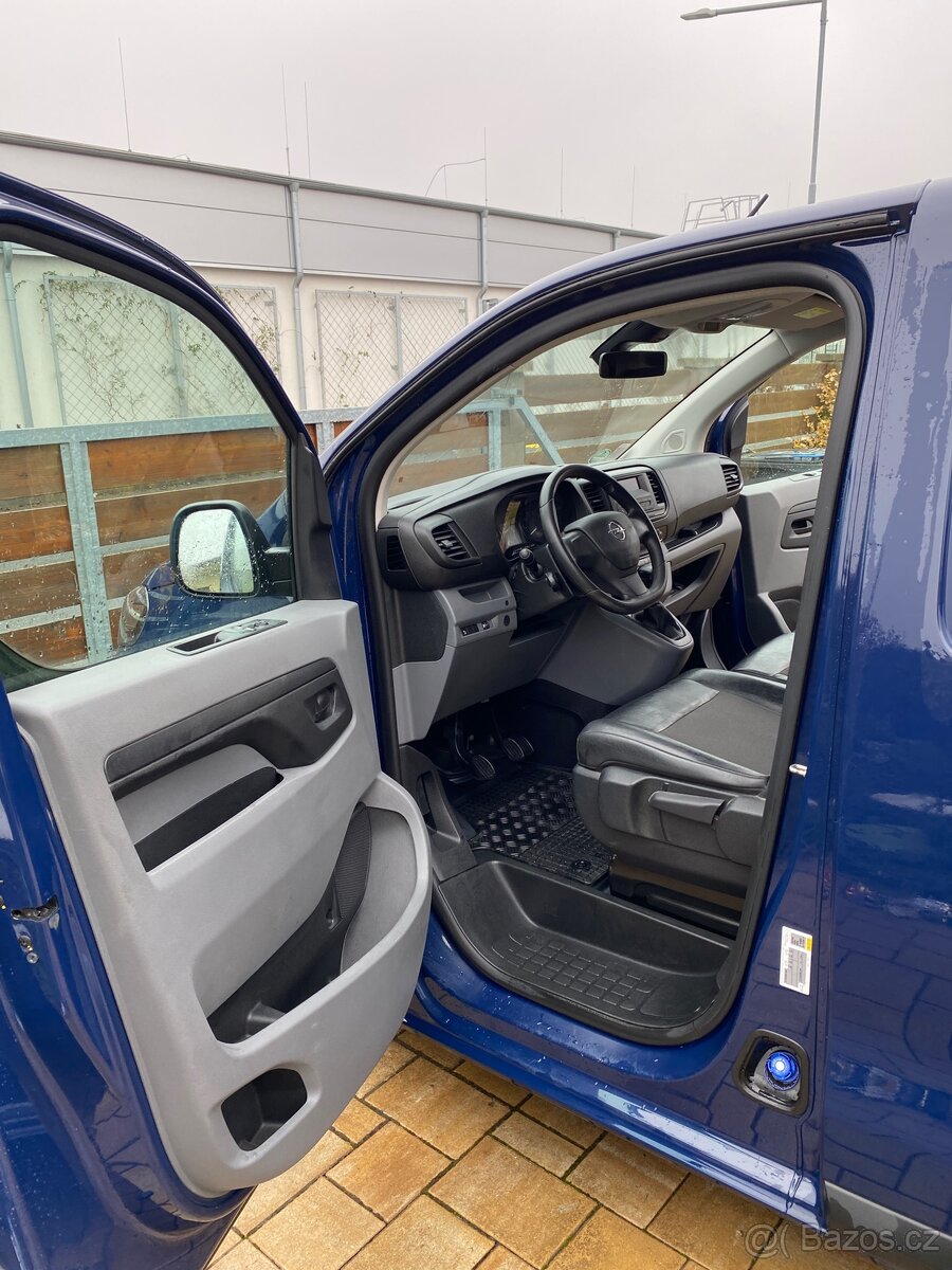 Opel Vivaro - 9